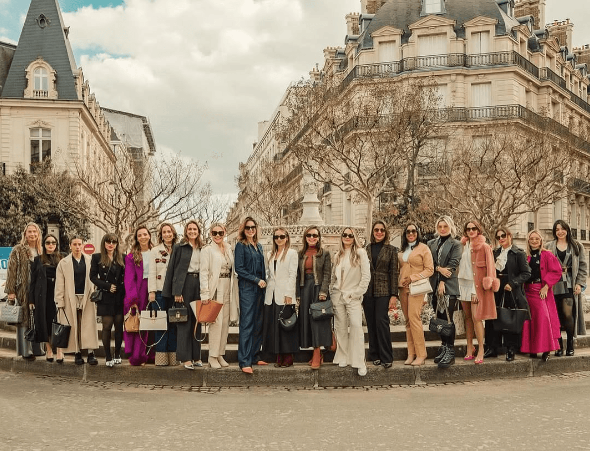 Formatura de Lenne Carneiro em Paris